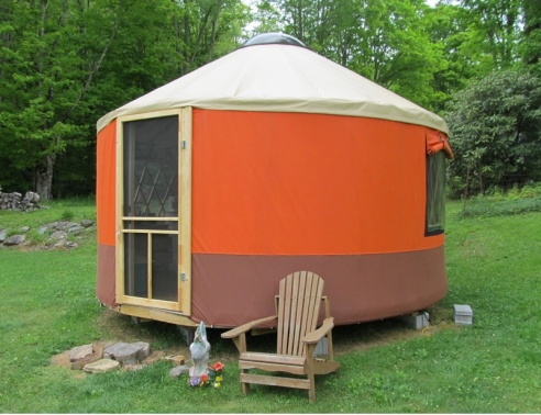 Small and spare yurts from Blue Ridge Yurts. In addition to this little guy, Blue Ridge Yurts has a varied collection of larger yurts for residential, festival, and campground living. (Photo: Blue Ridge Yurts)